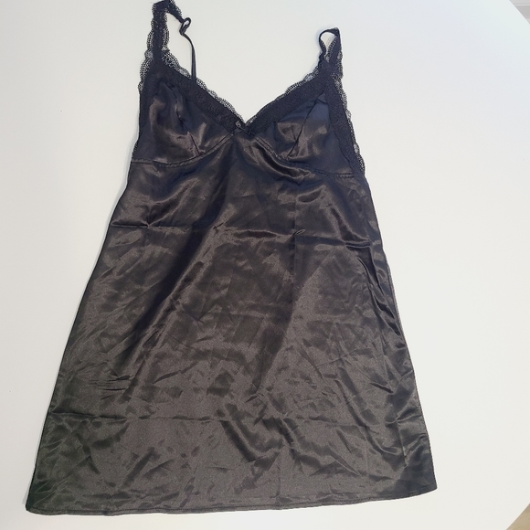 Cozy Rozy Black Lace Night Piece medium NWOT - Picture 8 of 11